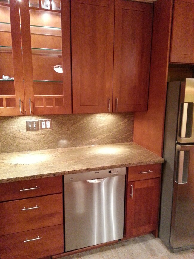 Foto del edificio - 580 Fairway View Dr