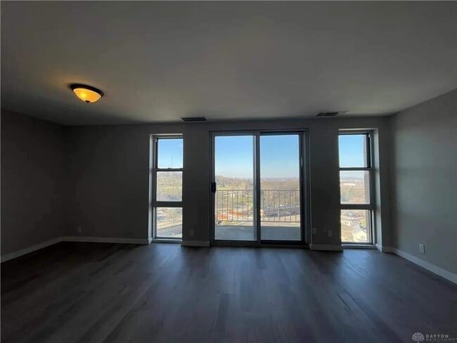 Building Photo - 2230 S Patterson Blvd