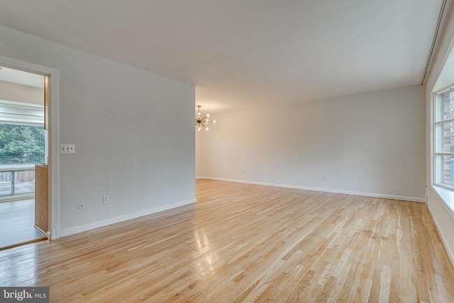 Building Photo - 4223 San Juan Dr