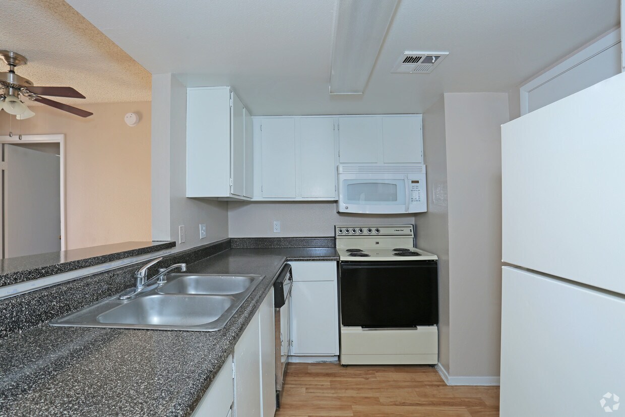 Villa Del Rio Apartments Apartments Las Vegas, NV