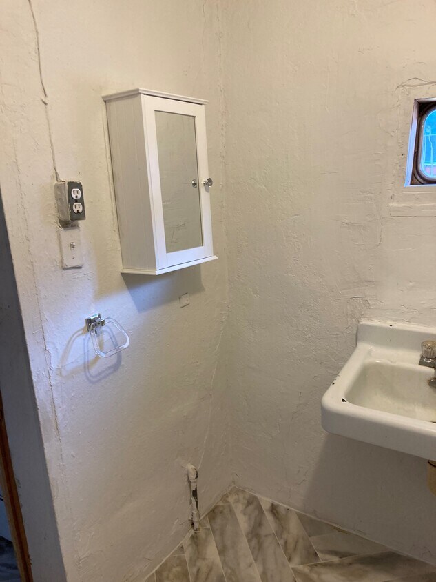 109 Eaton Ave, Socorro, NM 87801 House Rental in Socorro, NM