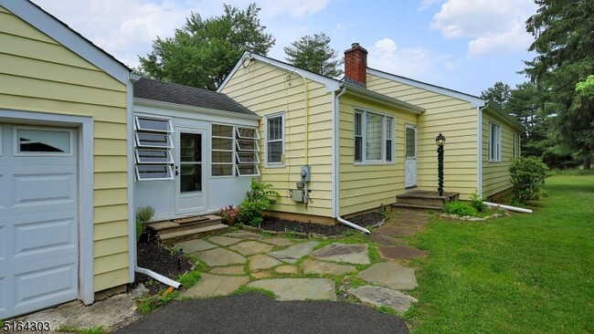 Foto del edificio - 1496 Washington Valley Rd