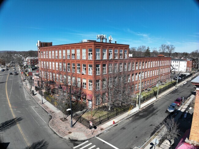 Exterior 3D - Parkville Hartford Apartments