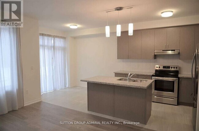 Photo du bâtiment - 1475 Blackmore St