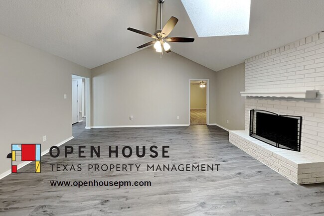 Foto del edificio - 412 Chisholm Trail, Hurst