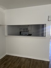 Building Photo - 2762 Panama St