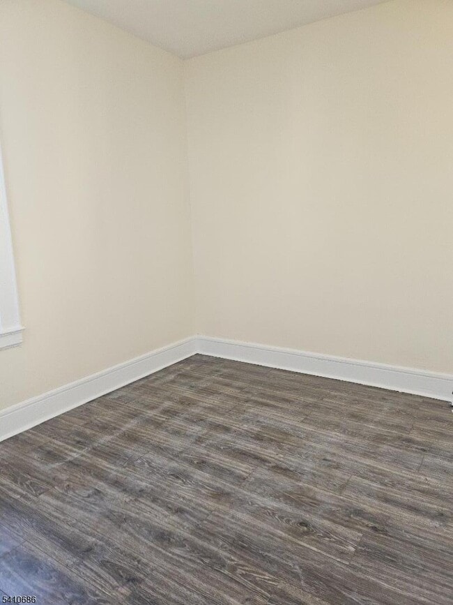 Foto del edificio - 31 Western Pky