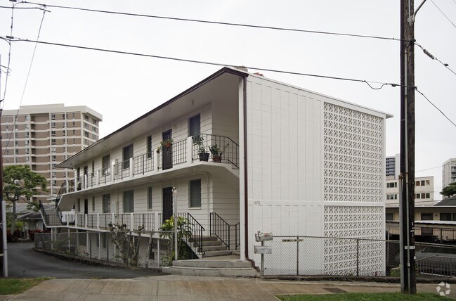 Foto principal - 1651 Mott-Smith Dr