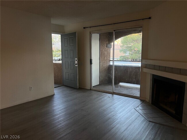 Foto del edificio - 231 Mission Newport Ln