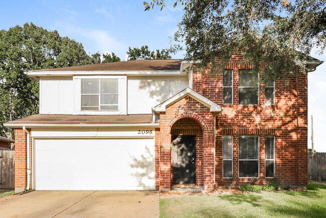 Building Photo - 2098 Clemson Dr