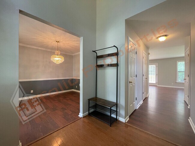 Building Photo - 1711 Mystic Dr