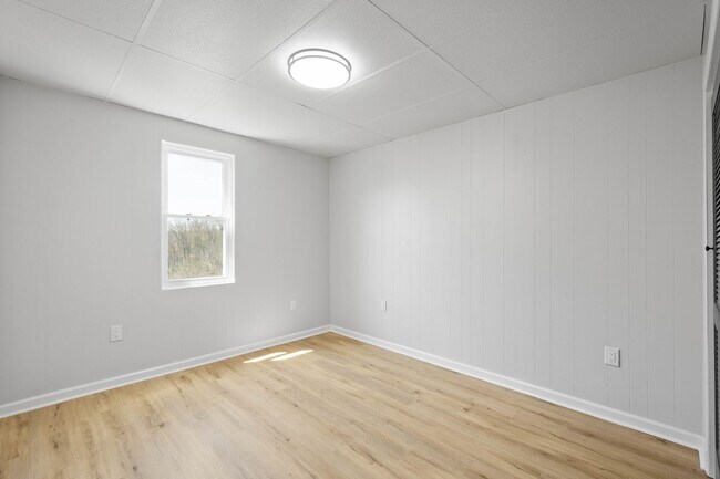 Foto del edificio - Stunning 4 bedroom in Carrick available now!