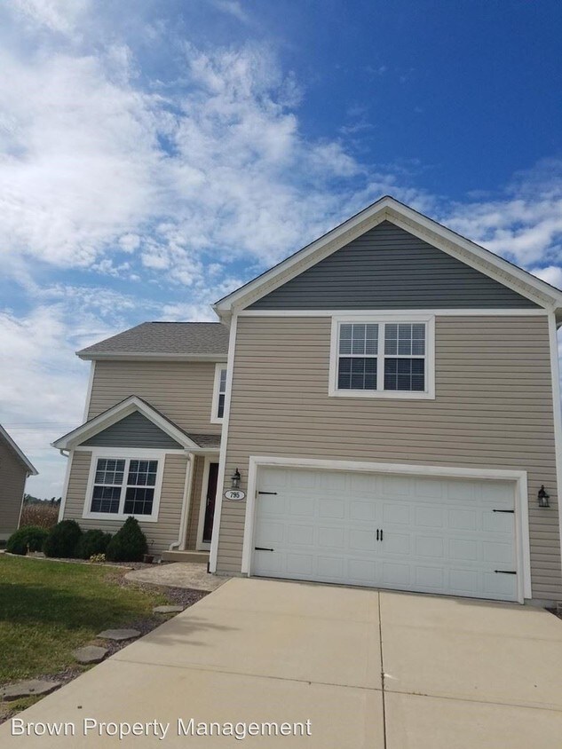 Primary Photo - 4 br, 4 bath House - 795 Moorland Circle