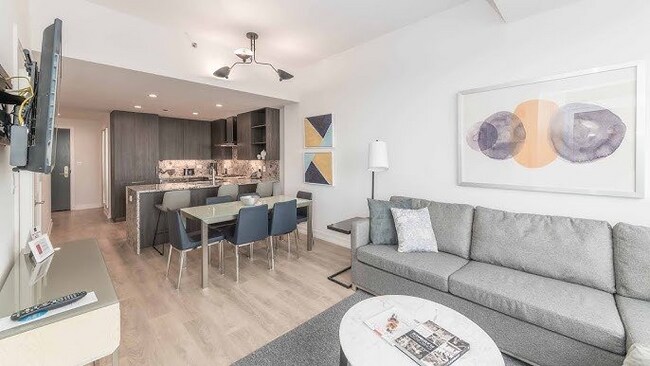 Foto del edificio - 749 N Hudson Ave