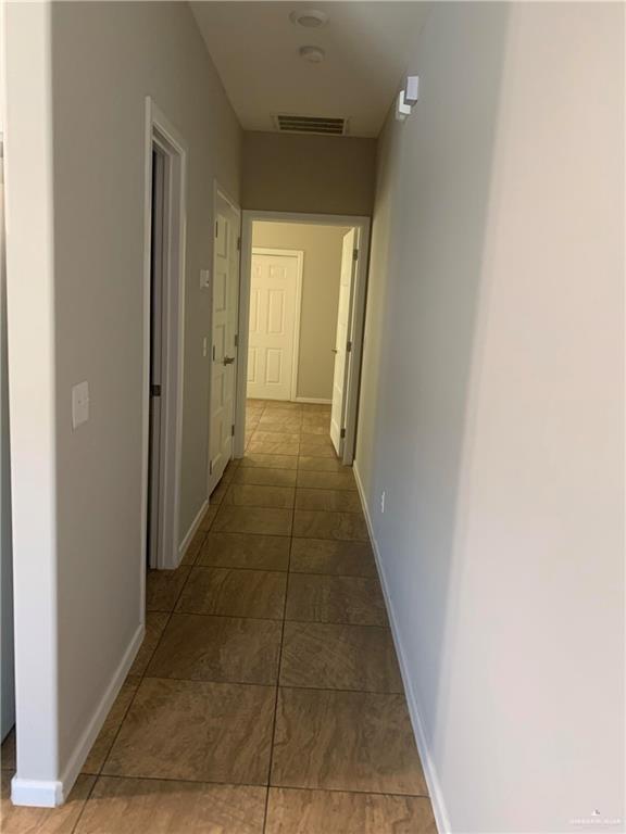 Foto del edificio - 3300 N Moorefield Rd