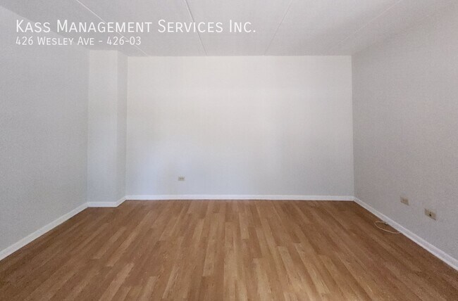 Foto del edificio - 426 Wesley Ave