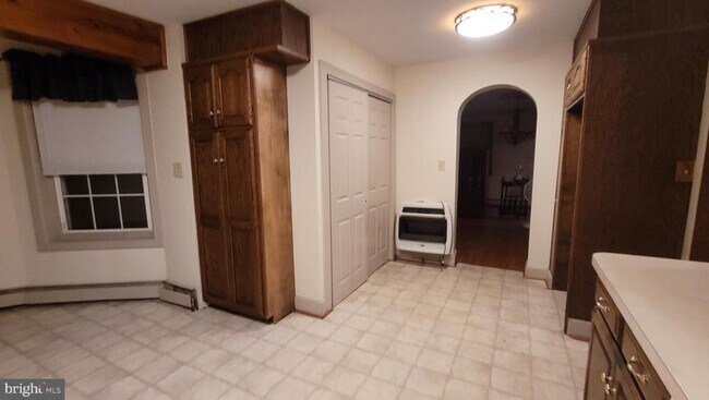 Foto del edificio - 1620 W Main St