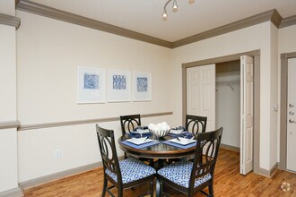 Crosley Tanglewood photo'