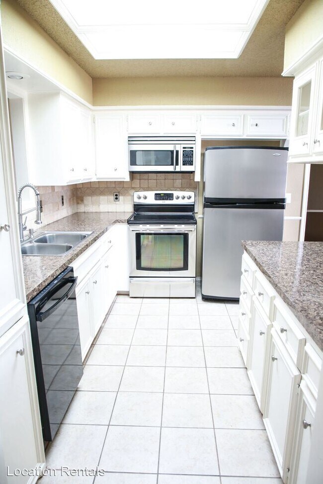 Foto del edificio - 3 br, 2 bath House - 9705 Abbeville Avenue