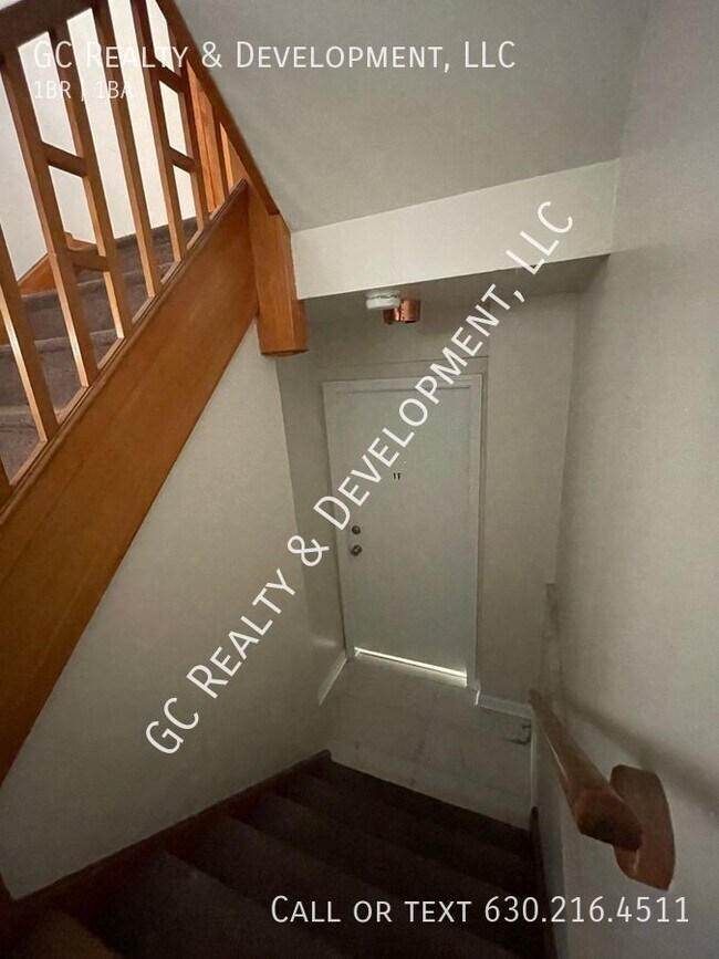 Building Photo - ***FOREST PARK /UPDATED 1 BDRM / APPLIANCE...