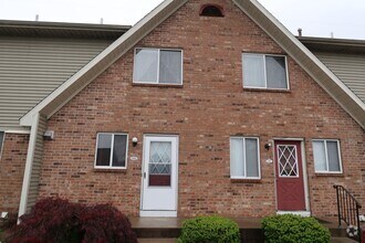 Building Photo - 140 Carriage Ln SW