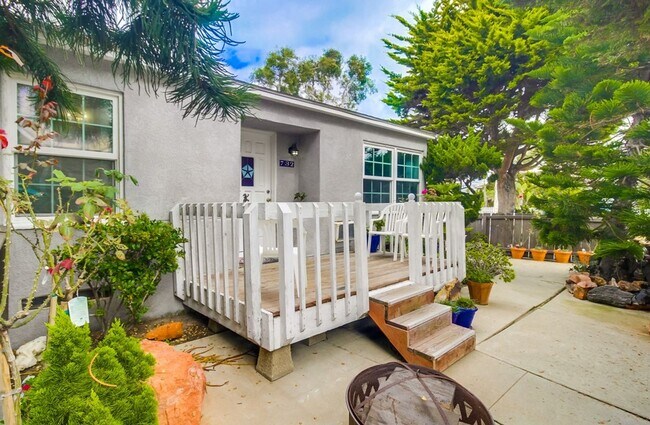 Foto del edificio - Cozy Home Between Mission Beach and Missio...