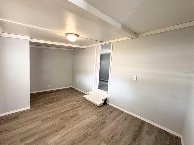 Foto del edificio - 3418 Brockett Rd