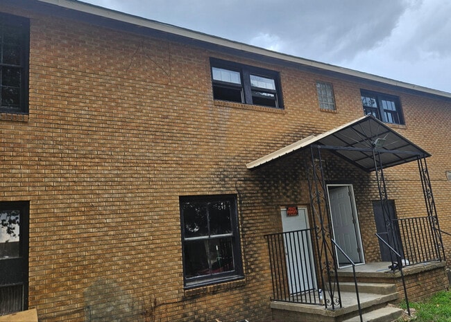 Building Photo - 112 Wheeler Ave