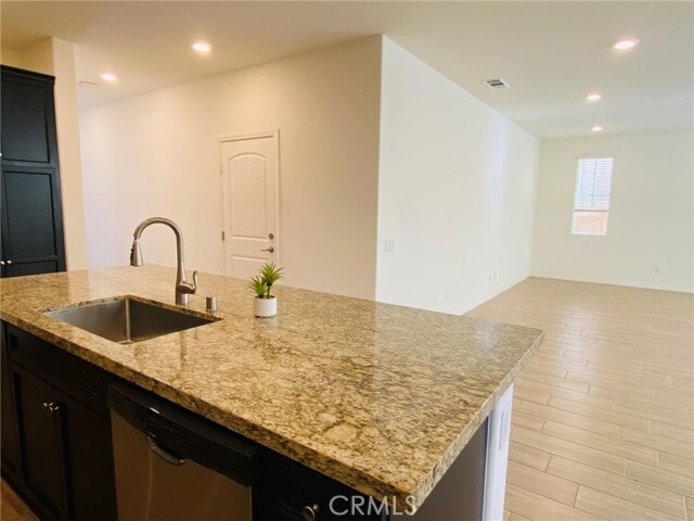 Foto del edificio - 3167 E Mt Rainier Drive