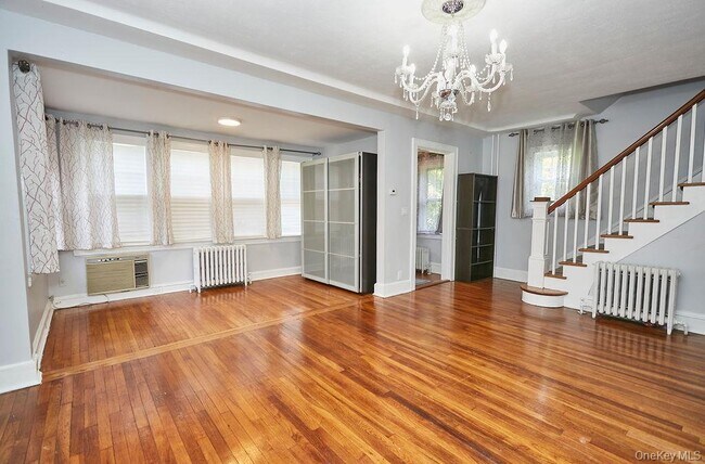 Foto del edificio - 14 Redbrook Rd