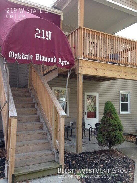 Building Photo - *****Very COZY STUDIO apartment for rent S...