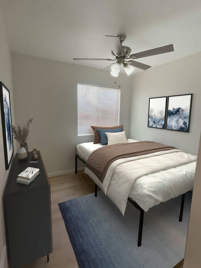 Foto del edificio - 1354 W 36th Pl