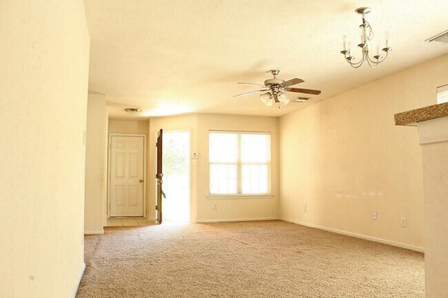 Building Photo - 13006 Fenland Field Ln