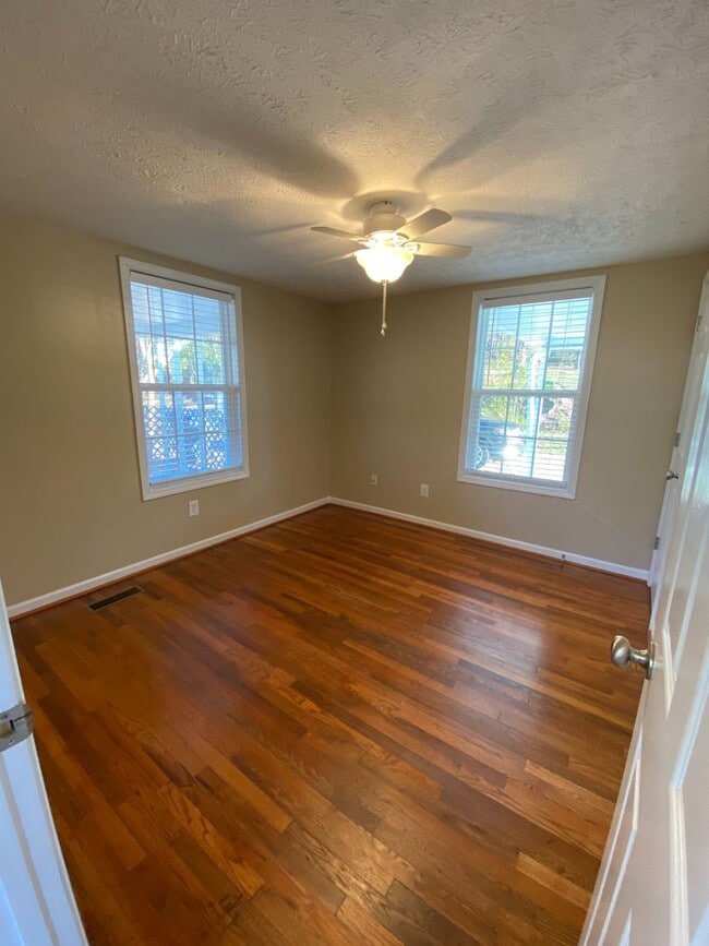 Building Photo - 8206 AL-204