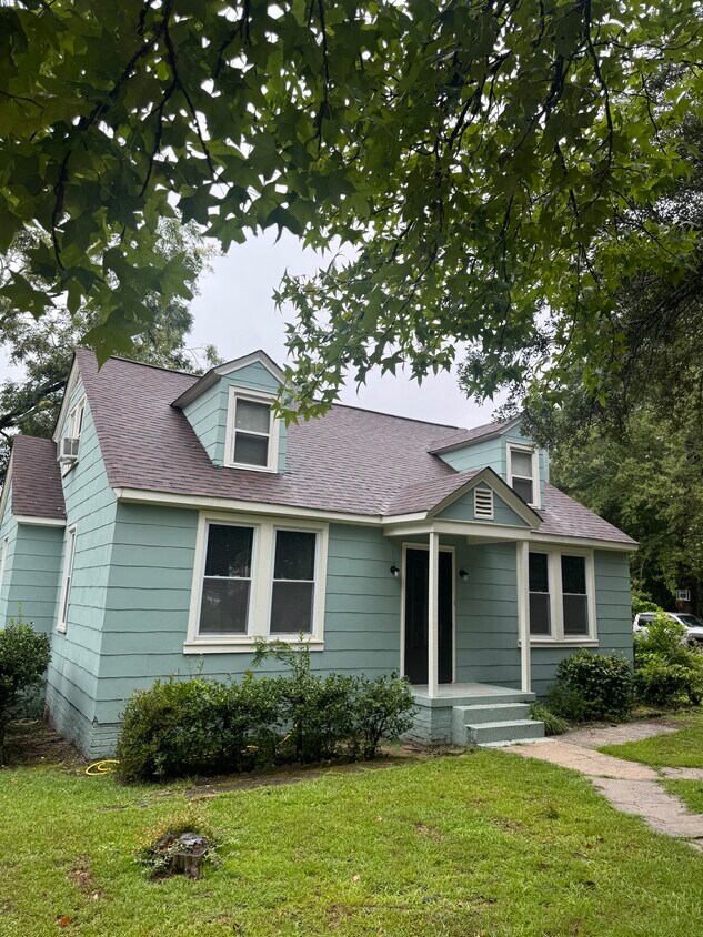 Primary Photo - 214 Hanover Ave