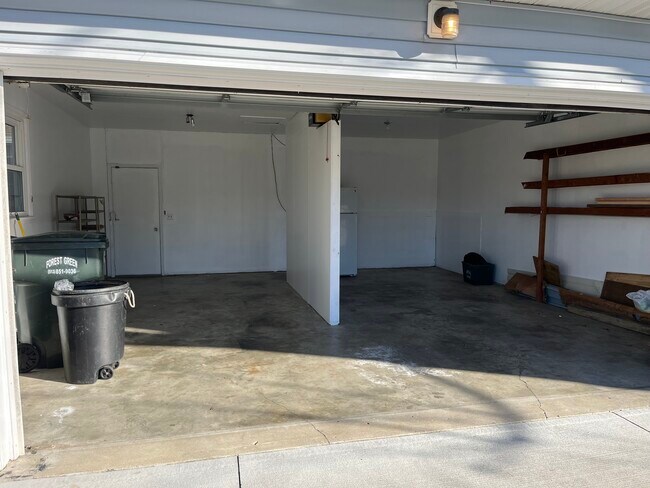 Building Photo - 169 Wyndcrest Ct