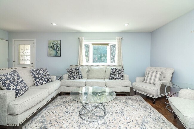 Foto del edificio - 812 W Appletree Ln