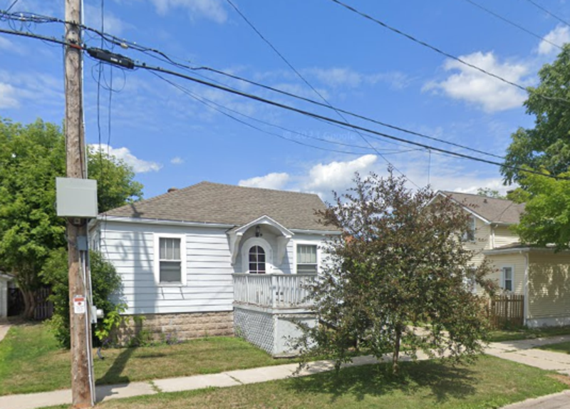 Primary Photo - 810 3rd St