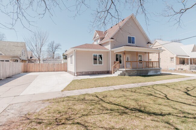 Foto del edificio - 1529 S 9th St