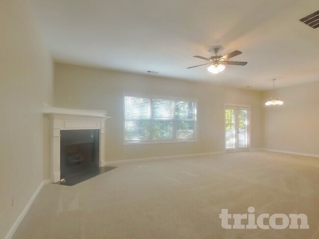 Foto del edificio - 111 Bethany Manor Dr