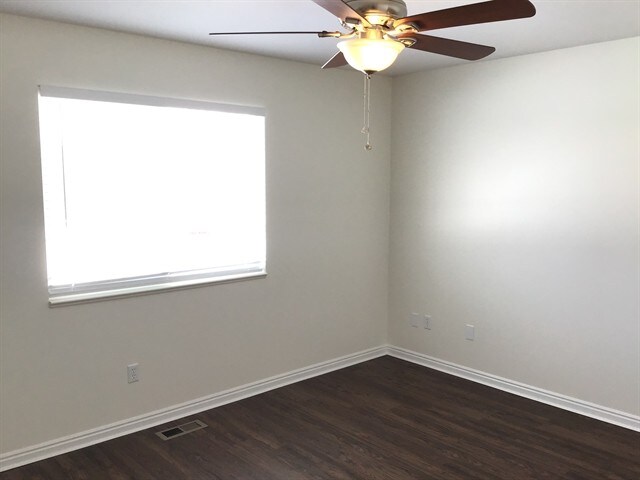 Building Photo - 3354 W 500 N