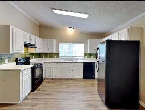 Building Photo - 3154 Alston Dr