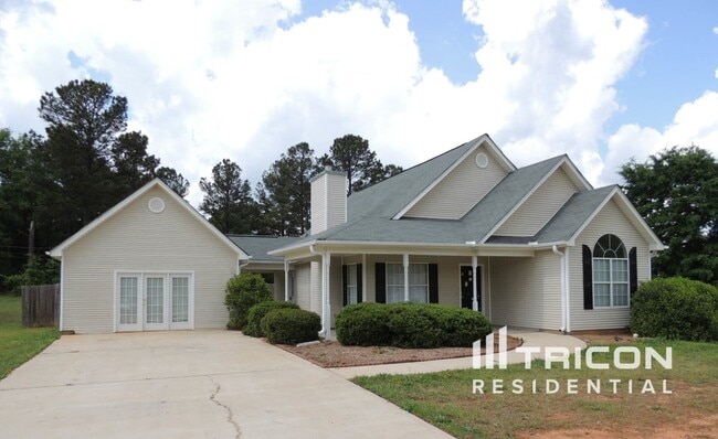 Building Photo - 99 Floresta Dr