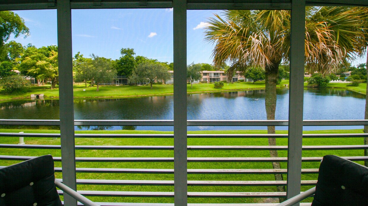 4261 W Palm Aire Dr Unit 204, Pompano Beach, FL 33069 Condo for Rent