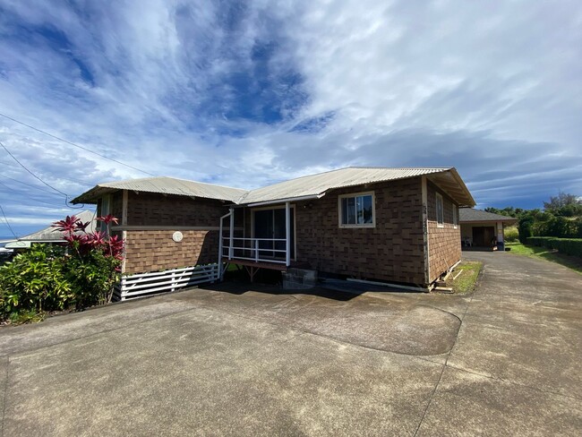 Building Photo - Cozy 3 Bedroom 1 bath home