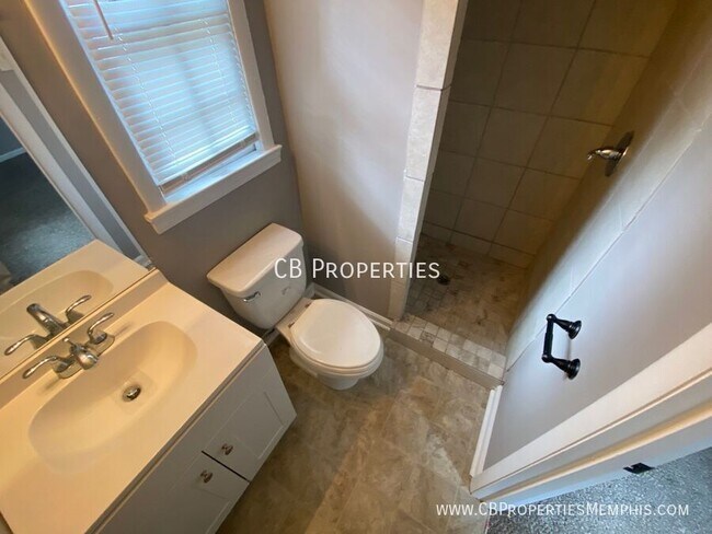 Foto del edificio - 10 W Mitchell Rd