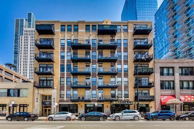 Building Photo - 1307 S Wabash Ave