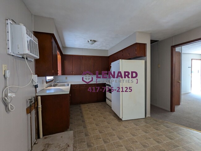 Building Photo - 502-506 N Wilson