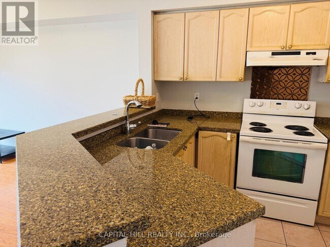 Building Photo - 5959 Stonebriar Crescent
