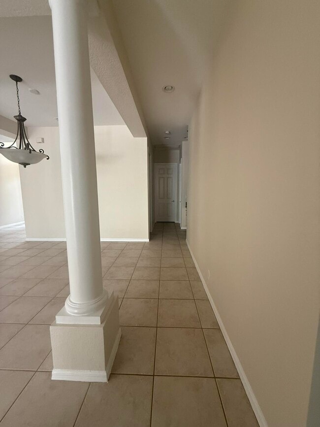 Building Photo - 11225 Manderly Ln